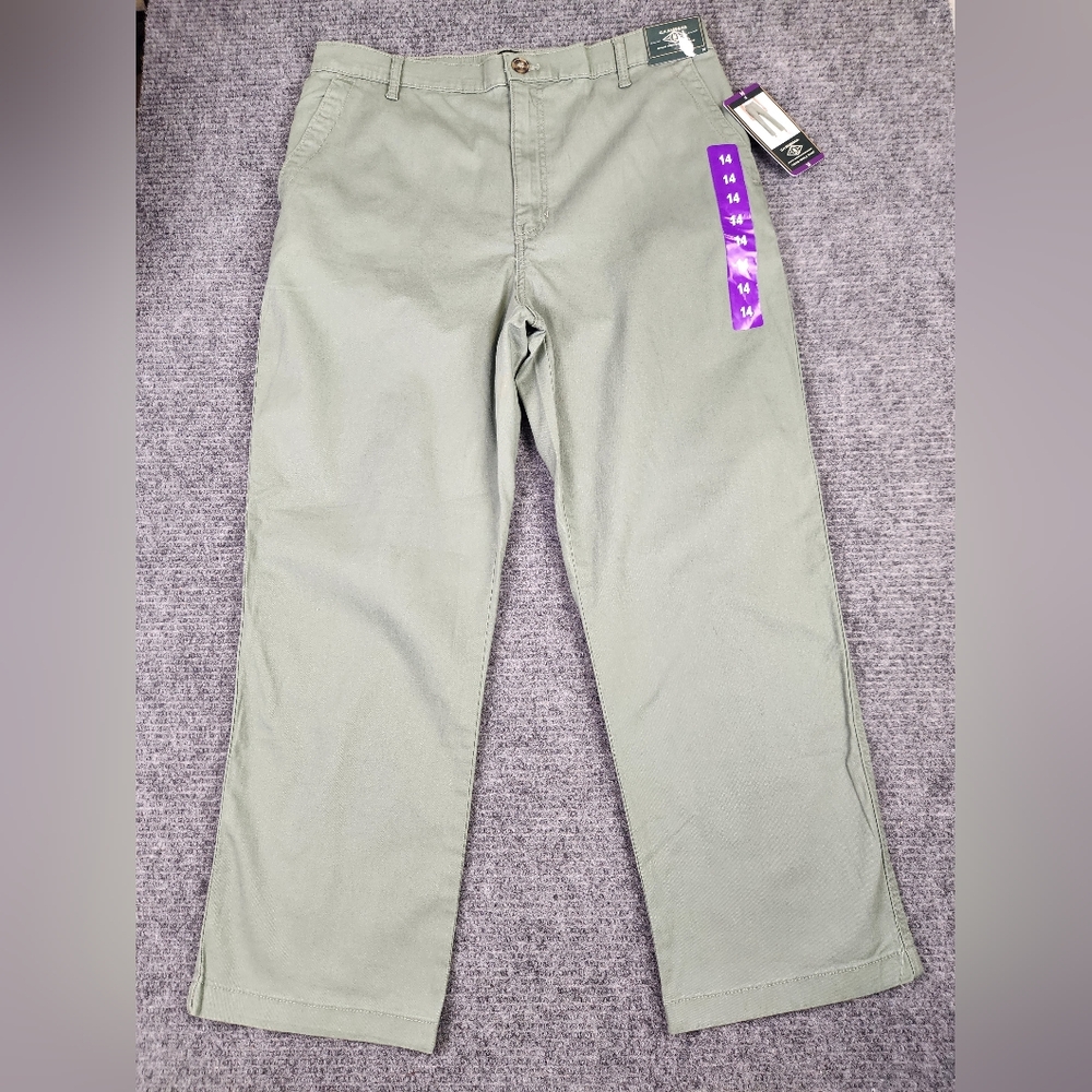 G.H. Bass & Co. Green Cropped Pants